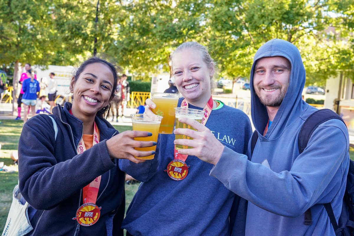 BullCityRace's tweet photo. @therunchat A5: Don’t miss out - stay after you #RunBullCity to enjoy local food trucks, local beer from @rnd_brewing and good times with family and friends at our post-race festival! #RunChat https://t.co/6DaDE98D6K