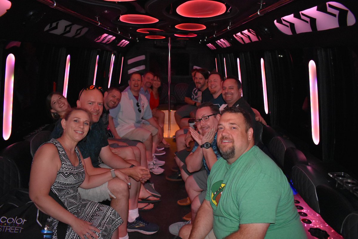 japluto09's tweet photo. Vegas Vacation 9 has officially started!!  Heading downtown now. #VV9 #vegasfun #vegasfriends #partybus https://t.co/X7HhpGn698