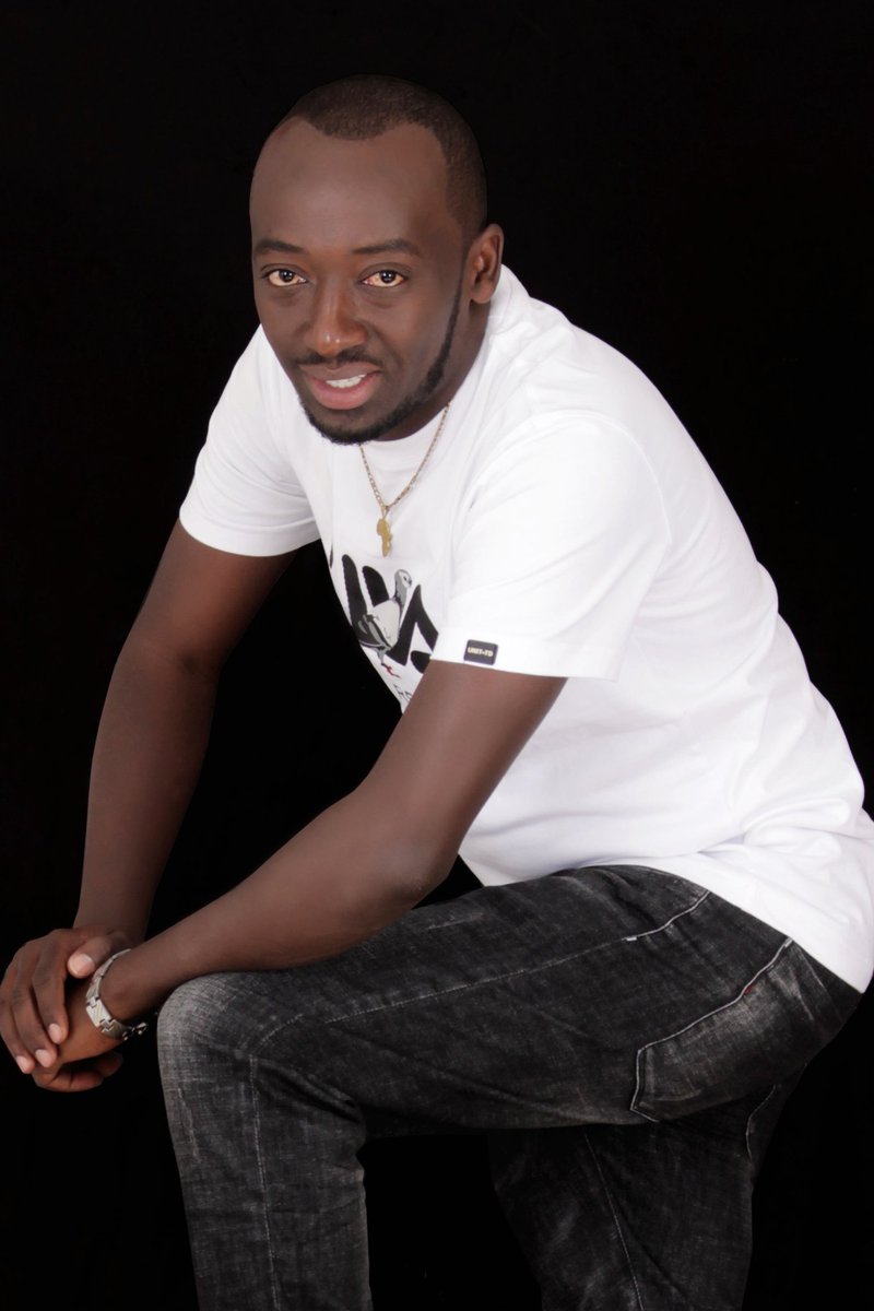 #NdamaNjeru✍️
Happy new month....🇰🇪
Weekend irahanaga aria??
Niwarahukire hihi???
#GoodMorning☕☕
Njita Henri Kissinger!!!
#RiriNiItuika⚡️