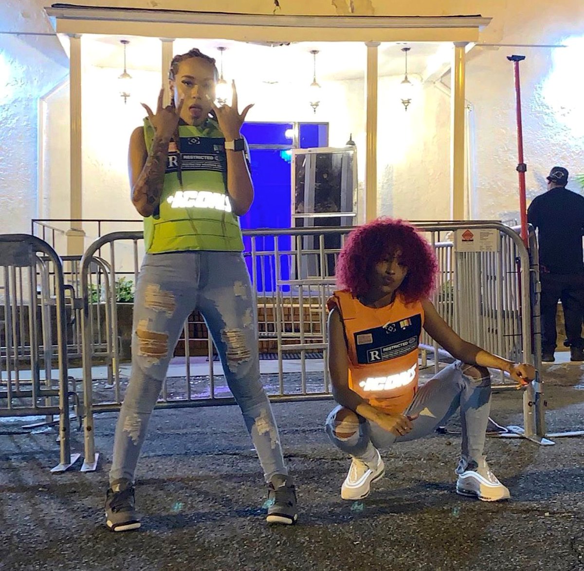 therealbbo's tweet photo. •ICONS https://t.co/dvZerLXUyt