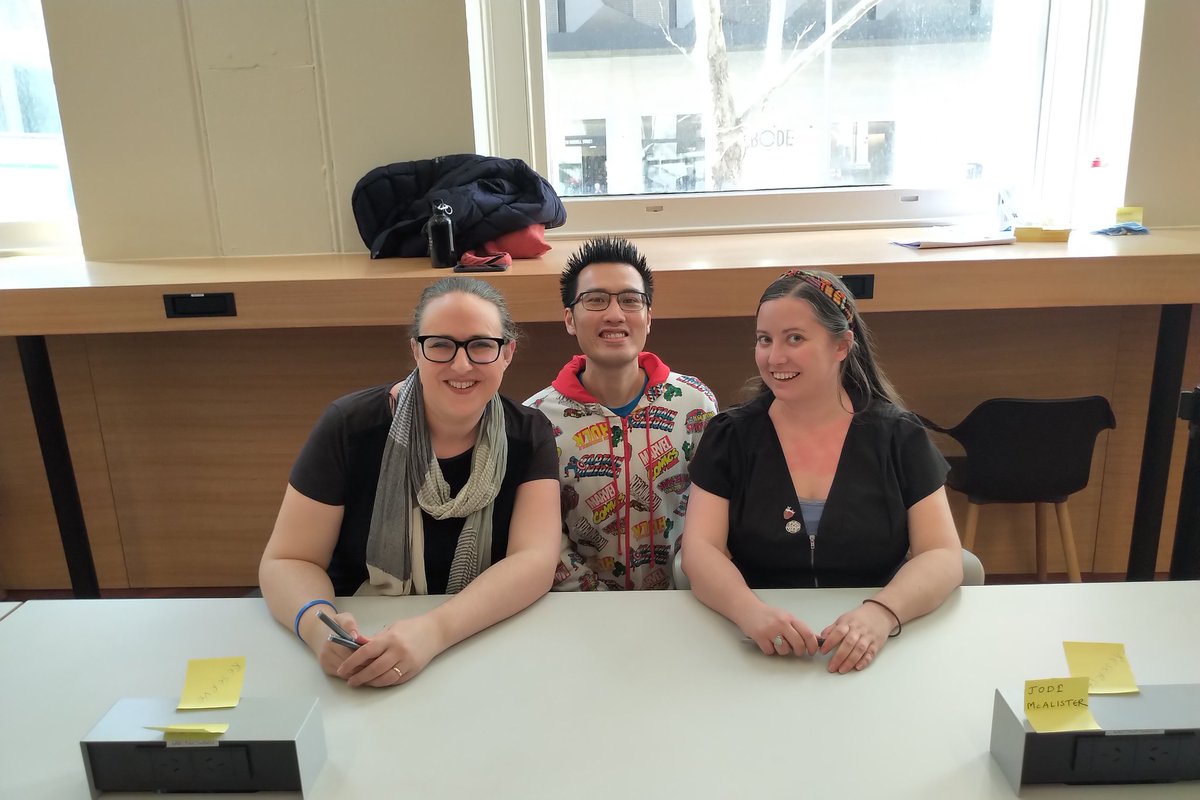 Catching up with fellow YA author pals @AmieKaufman and @JodiMcA at the signing tables hehe @MelbWritersFest #MWF19 #MWFschools #YAfiction #YAwriters #LoveYA #YAauthors