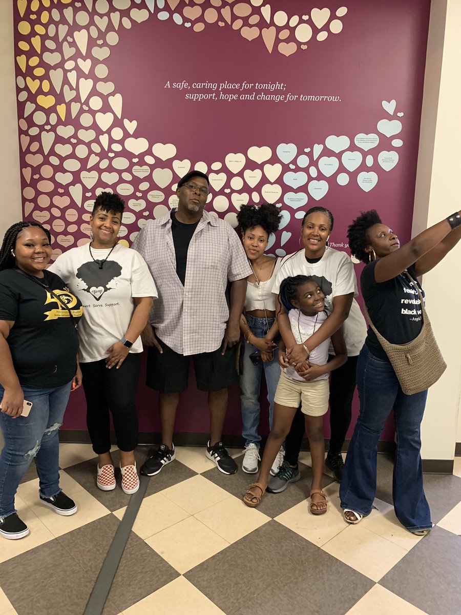 MySisMyFriends's tweet photo. 9-1-19 First Sunday’s Dinner @calvarywomendc Labor Day Edition
Our goal was to have a great time spending the last cookout for the summer with the ladies at Calvary-Mission accomplished! #TeamMSMF #connect #serve #support #volunteer #community #women #DC #DMV https://t.co/Rvnt8lQIgE