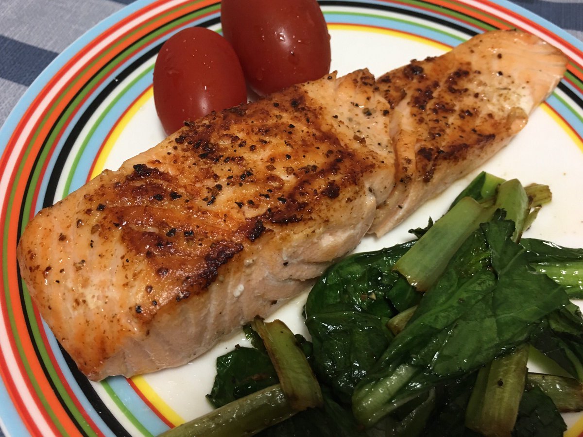 半チンあーす コストコの生サーモンフィレ 切り分けて下ごしらえしたら当日に生サーモン丼 翌日に漬け丼 冷凍した分をムニエルでひたすら満喫出来るからヤバい 語彙力 半チンあーす コストコの生サーモンフィレ 切り分けて下ごしらえしたら当日に生サーモン丼 翌日に漬け丼 冷凍した分をムニエルでひたすら満喫出来るからヤバい 語彙力