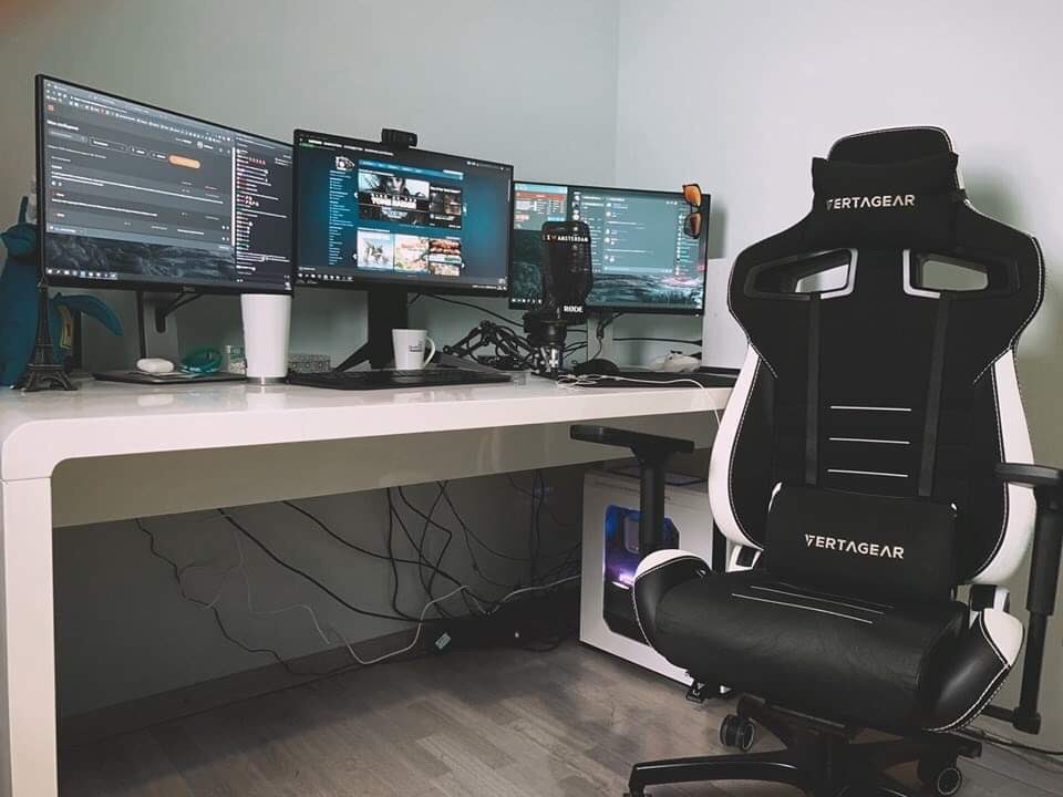 ¿Te gusta esta configuración con nuestra PL45000? Retwittea este post si quieres una así.
#vertagearperu #sillagamer #comodidad #pl4500 #gamer #gaming #videogames