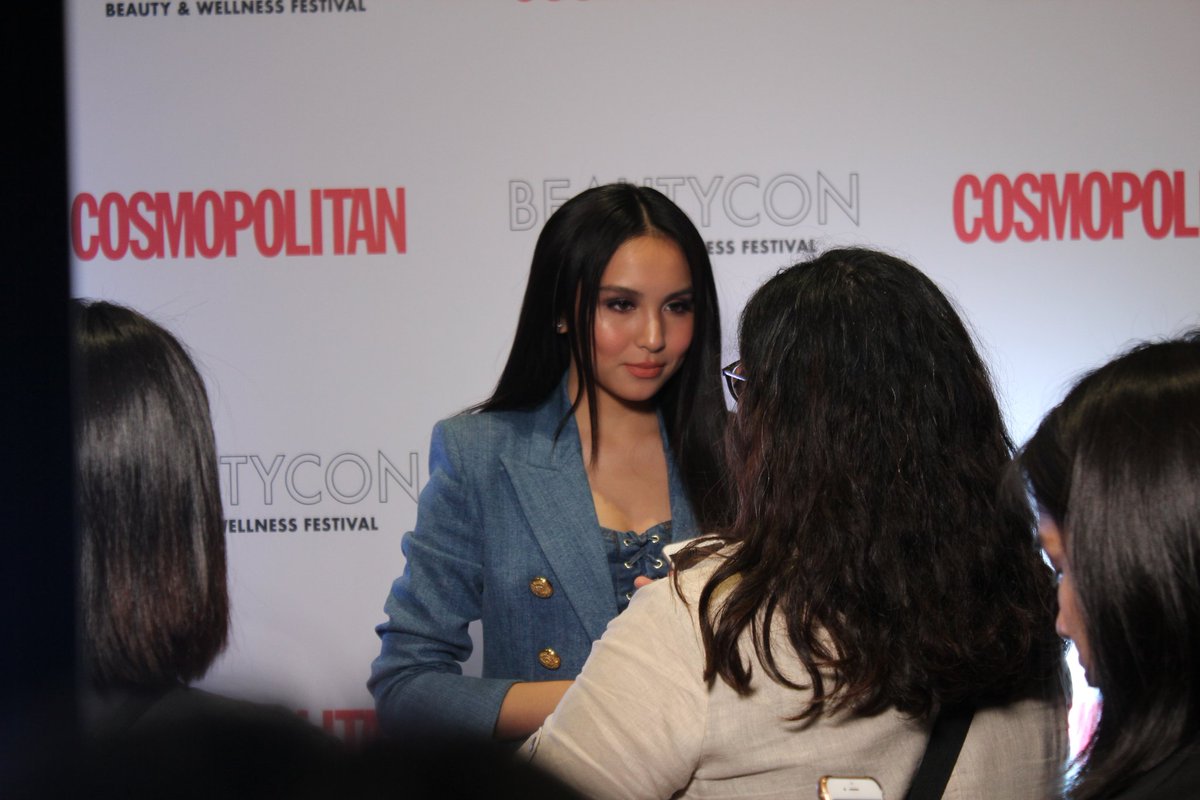 jellobermejo10's tweet photo. ππ @Cosmopolitan @2002kyline #CosmoBeautyCon #CosmoBeautyCon2019 https://t.co/xovduJxYbO