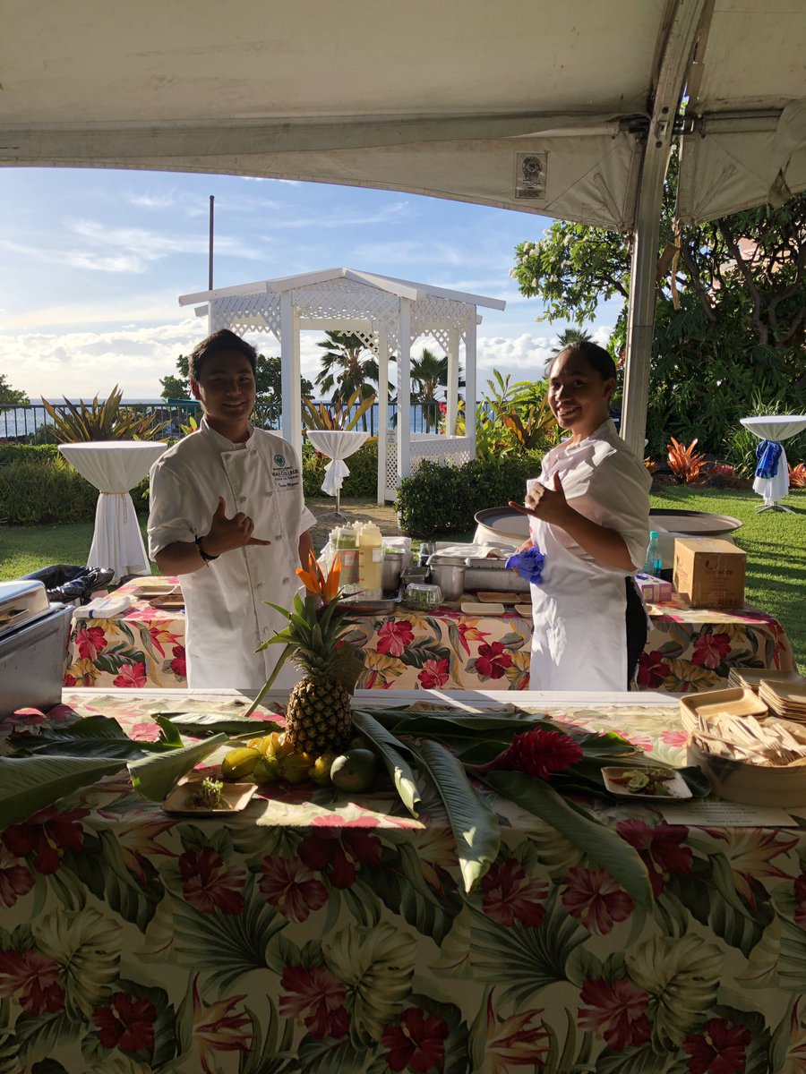 li_kaleoli's tweet photo. Diamond Resorts partnering with American Heart Association.  Taste of Maui Eat a Rainbow, Kids Cook with Heart.  #Diamond #takeabiteoutofheartdisease #Lif♥️atDiamond @ShannonLasVegas @WithZeroDoubt @SilveyAmanda @westsidebecks @Foe_Shannon @TWLasVegas @TheVacationDR  @pjmitch7 https://t.co/hLCFgih4yu