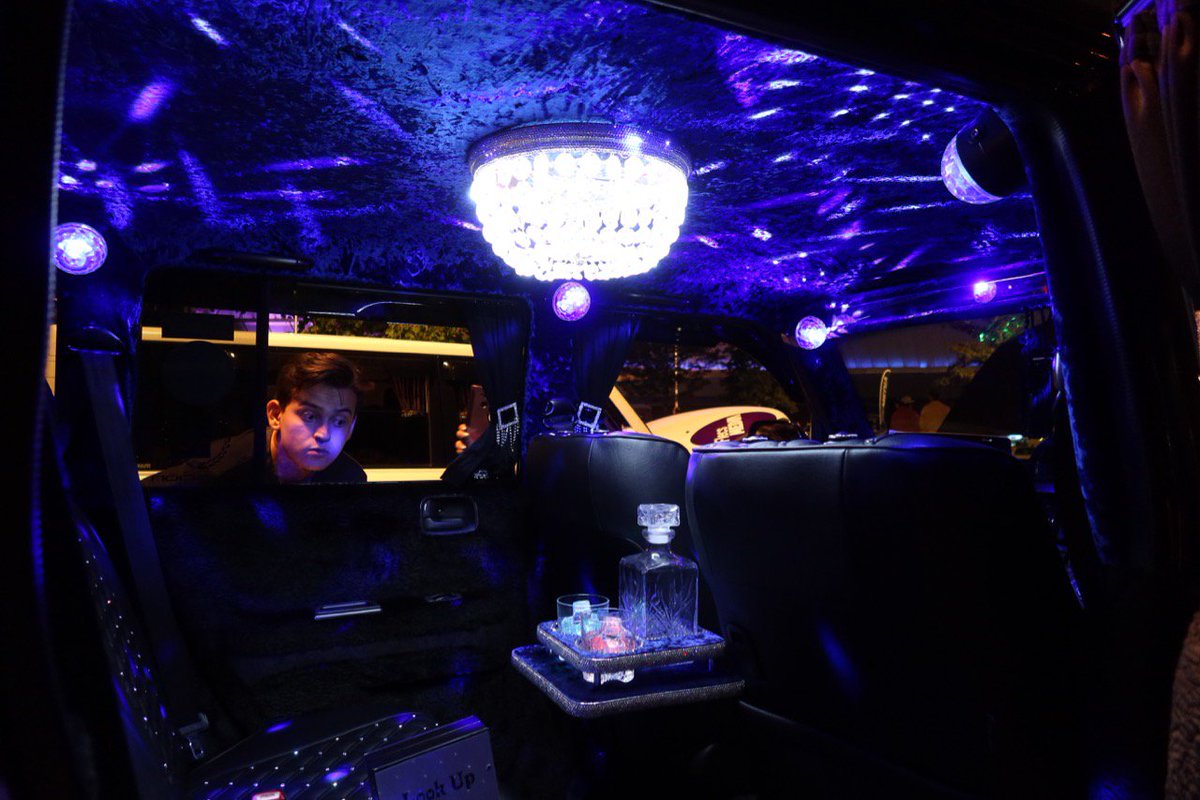 furosuto81's tweet photo. The Velvet Room? Too classy for me, but I dig the commitment to the theme. It WOULD be a sweet place to hang out.  #mncec #carshow https://t.co/OYQRL0FDdh