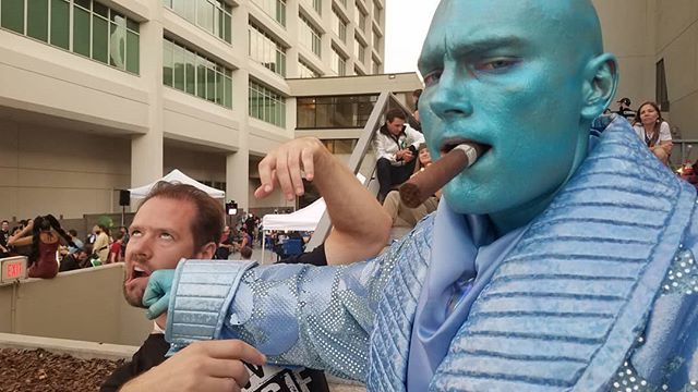 TheSumnaa's tweet photo. #MrFreeze at #dragoncon.
.
#thesumnaa #sumnaapunch #beatdownboogie #cosplay #dragoncon2019 #youtube #dccomics #batman https://t.co/gYqlTnp3U0 https://t.co/rzWzehnZR1