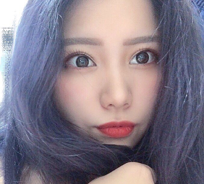 _00331166's tweet photo. 髪の毛紫にそめました👩🏻
写真じゃぜんぜん伝わらないんだけど、本当に可愛い色にしてもらったの😭💜 https://t.co/Fx4FutWBXi