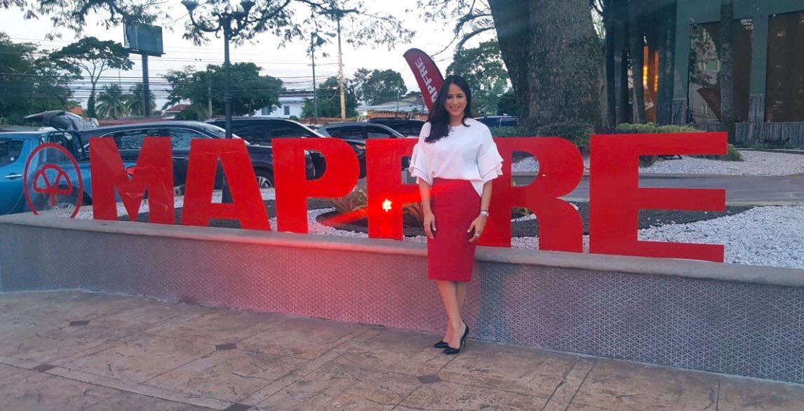 andreasgaido's tweet photo. Tres años de aprendizaje y experiencias inolvidables en Mapfre, vamos por más! #MeAndMapfre https://t.co/QBe4ASpwS0