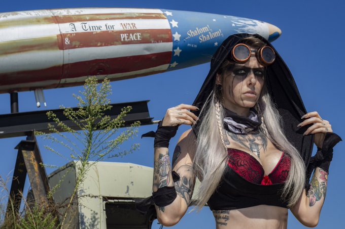 Where will you be when the world is ending? Photo taken by Wally Reeves https://t.co/GuiyKCuCk6<a href="/tag/mvsales"class="tags"><span>#mvsales</span></a>