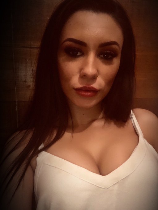 Let's start out week together: https://t.co/fA5AIKdS8U 😘  @CamAngelsXXX @MySluttyCams @rtsuck3r @promoguy91 @Sauhaufenchef @tterb1407 @4DUL7 @johnboyt_2 @pirate2pt0 @DcLsMcKc @DerferJ @lee_ecclestone @iHotCams_Promo<a href="/tag/lourdesgirl"class="tags"><span>#lourdesgirl</span></a>