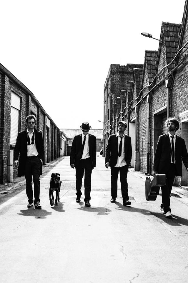 HomoEspacios's tweet photo. 🎷🎹 Groove con pop holandés, jazz-rock manouche de Lille… y el arpista de la diversidad sincopada.

https://t.co/YFZceRW8SF
#RoomEleven #SwinginPartout @CalvinArsenia https://t.co/vQx57yabMJ