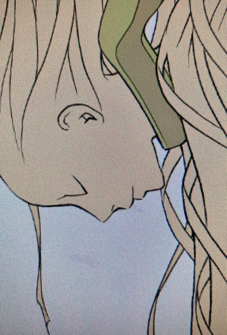 仕事中…今やってるの自主的描き直しが多くて中々作画スタイルが固まらない。おまけに、この頃ちょっと右肘に疲労痛が……_φ(≧w≦;;) 