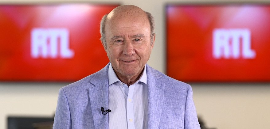 F_Desouche's tweet photo. Olivier Mazerolle : « L’attaque de Villeurbanne est un prétexte tout trouvé pour le RN, qui se saisit des malheurs pour faire de l’amalgame » https://t.co/W2tQtWDT24 https://t.co/JdNFCSyBGN
