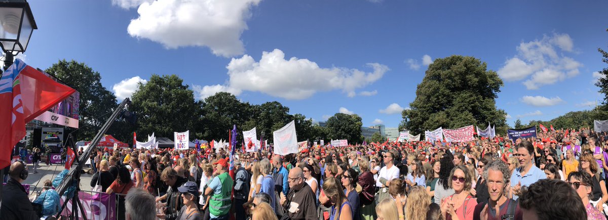 Jeugdzorgstaking in Den Haag: