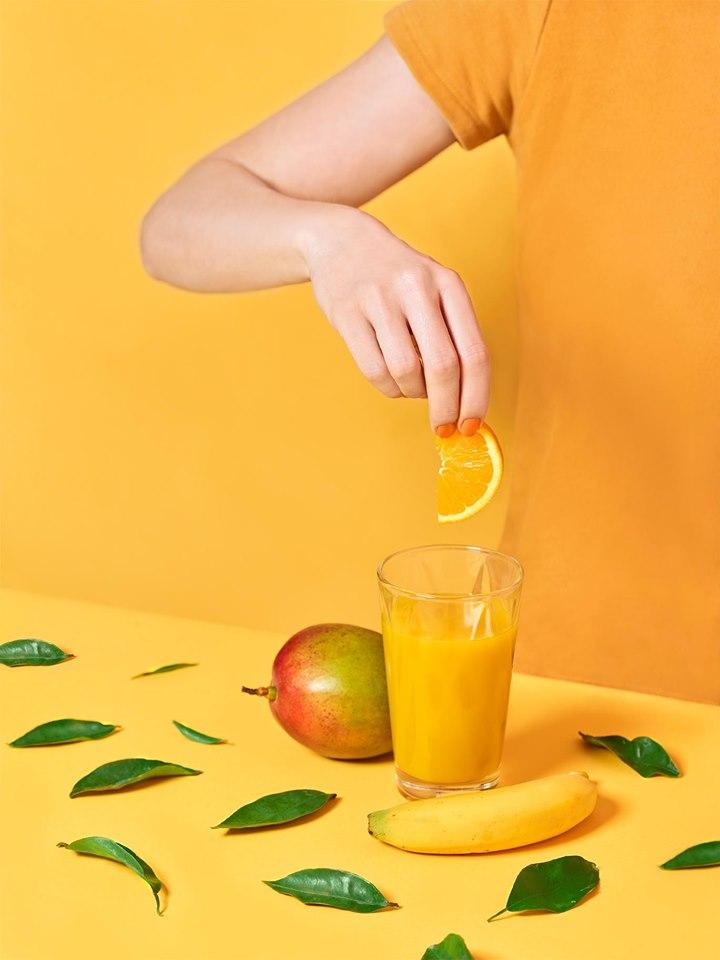 PepsiCo_ESP's tweet photo. Que tu verano sea más tropical con el #PowerFullSmoothie de Naked 🌴. Un smoothie de mango, manzana, naranja, papaya y plátano 😋 https://t.co/YhbFI4tsEm