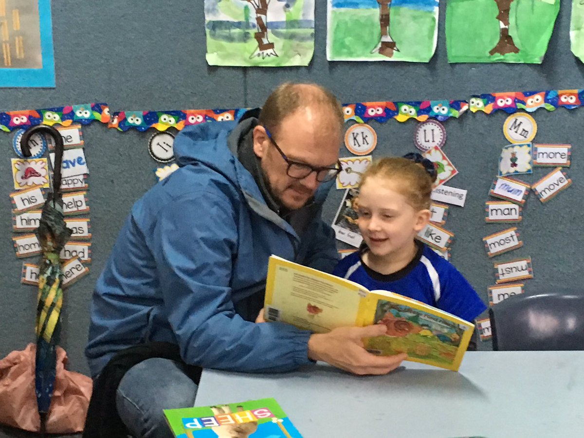 OlsosT's tweet photo. What a great day with so many dads joining their children on Friday for the Father’s Day BBQ breakfast &amp; reading &amp; celebrating together. https://t.co/O8MbjjWYuP