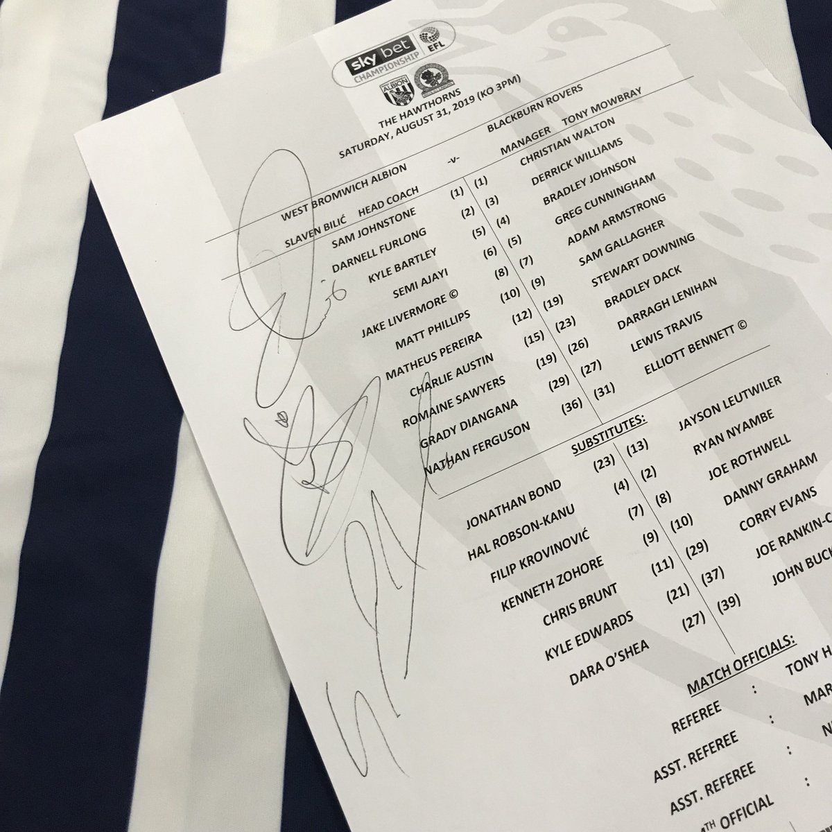 WBA's tweet photo. ✍🏼 Matty Phillips
✍🏼 Grady Diangana
✍🏼 Jake Livermore

RT before 7pm on Wednesday, September 4 to be in with a chance of winning a copy of Saturday's teamsheet, signed by all three goalscorers. 

#WBA https://t.co/50284jbpVZ