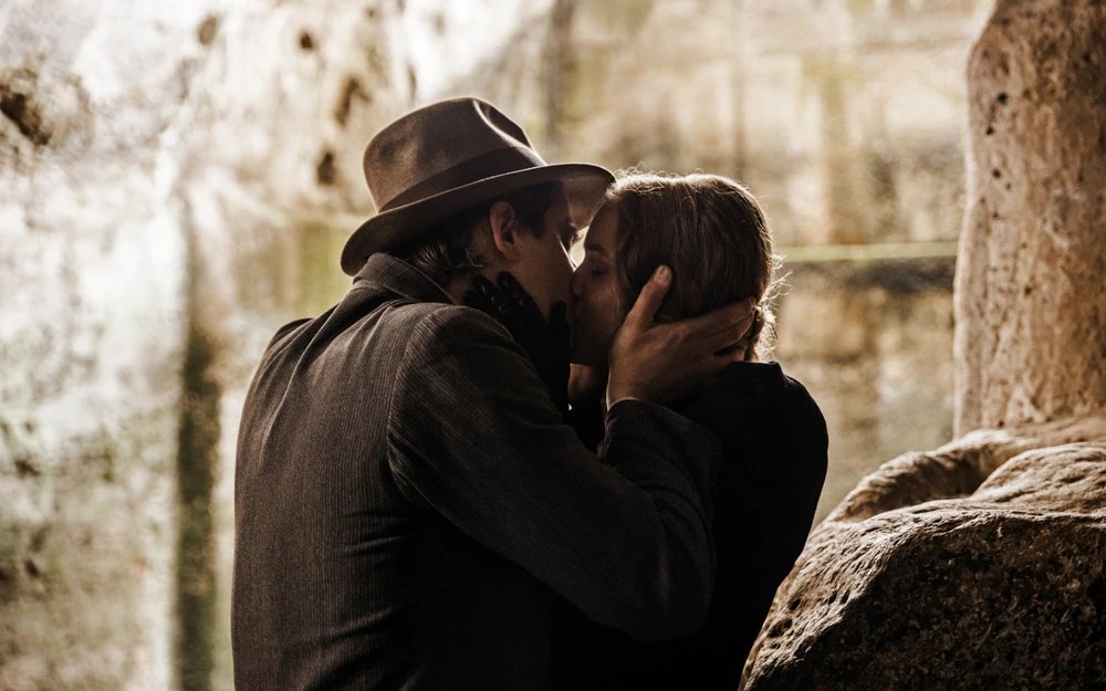 #Venezia76 Oggi è il turno del nostro Pietro Marcello e del suo 'Martin Eden' in concorso: filmtv.it/post/37823/ven…