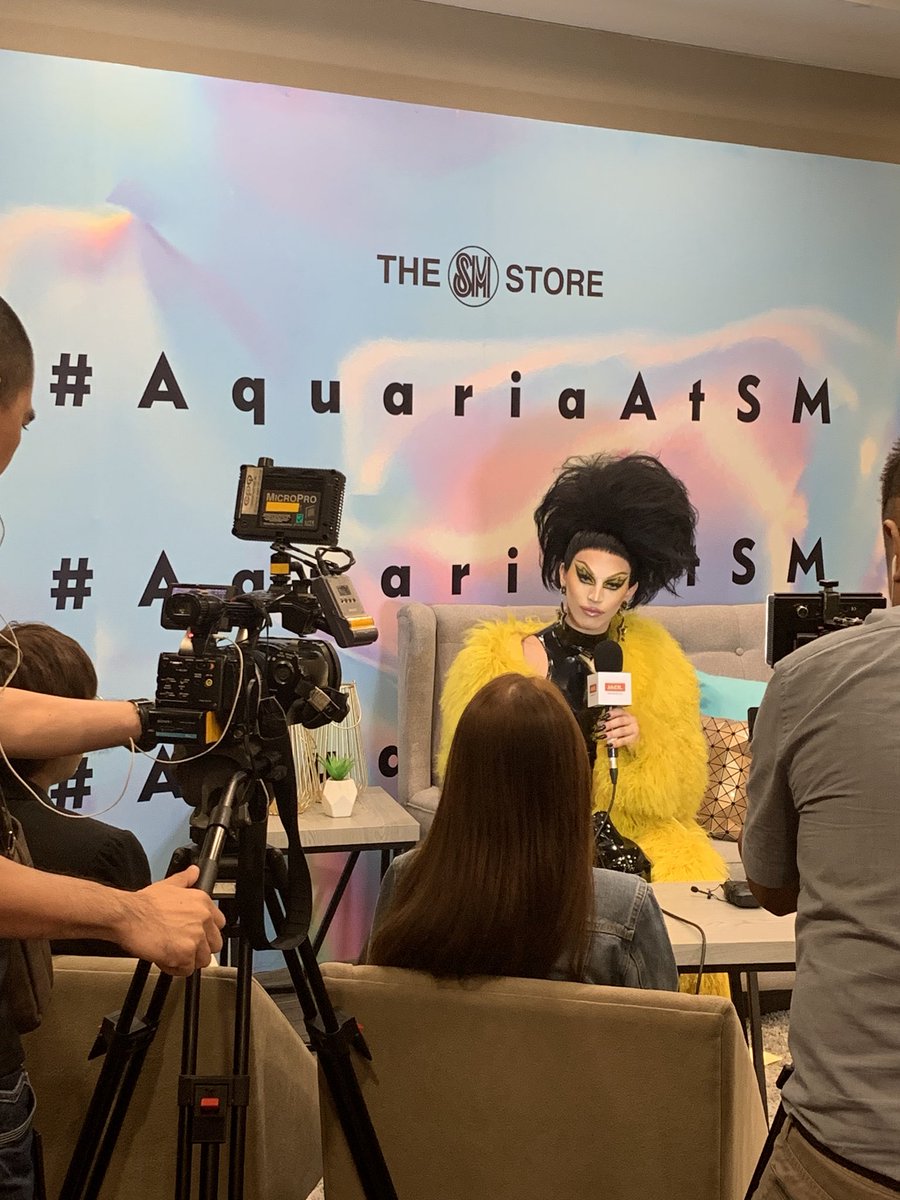 "I always go to suggest to follow your dreams. To drag queens in the Philippines, keep doing you" <a href="/aquariaofficial/">Aquaria 🤌🏼</a> #AquariaAtSM

Get to know more about our kween here 👇🏻