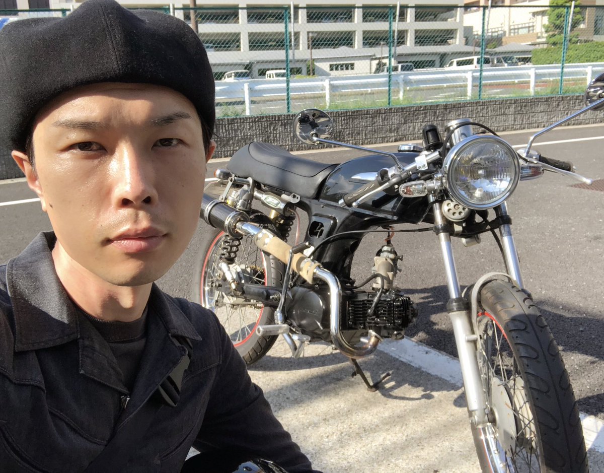 O Xrhsths 岩井勇気 ハライチ Sto Twitter 天気いいのでhonda ベンリィcd90と 調子良さそう