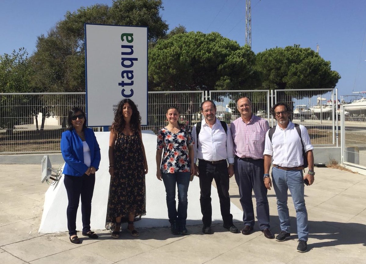 Ctaqua_CT's tweet photo. Recibimos la visita de investigadores de la @OTT_UCSC y #CIBAS de @ucscconcepcion de #Chile, como parte de su gira con la tecnología #Bivalnet, un sistema de crecimiento para el cultivo de mitílidos https://t.co/RIX6nlJ0VZ