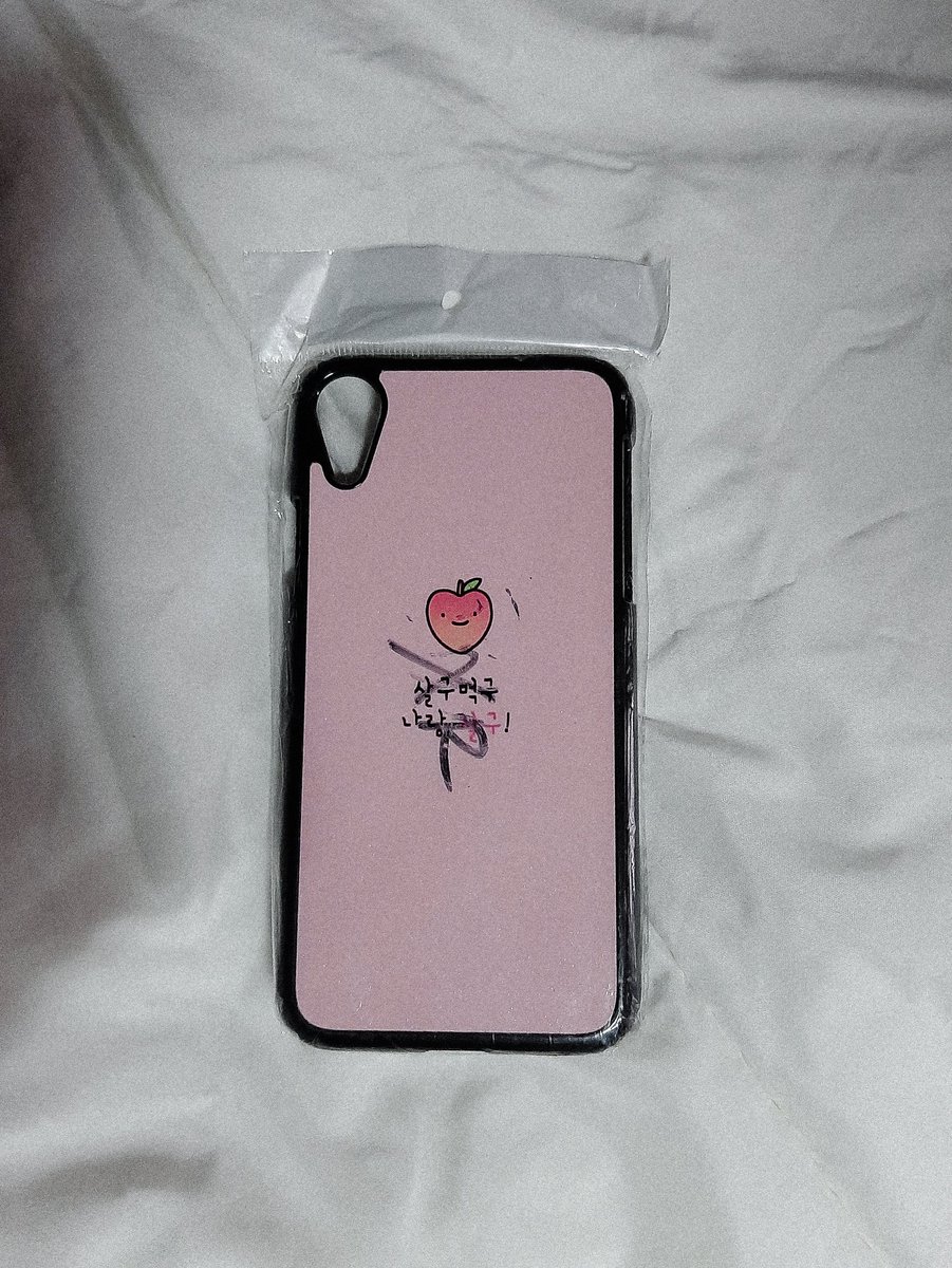 SnowLunePH's tweet photo. [ON-HAND]

IPHONE XR 2D CASE PUNCASE DESIGN BY SKZ

✔IN GOOD CONDITION
✔SEALED
💸PHP 350 + local sf

DM us for the details! https://t.co/CV26Jhe1Ok