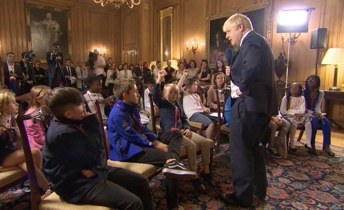 AlexTaylorNews's tweet image. &quot;Hello children ! Once upon a time, when I was a little boy, we could all study, live, work, make friends and have lots of fun in beautiful countries just across the sea. My family certainly did. I, however, am the big evil giant who has made sure none of you will be able to !&quot;😈