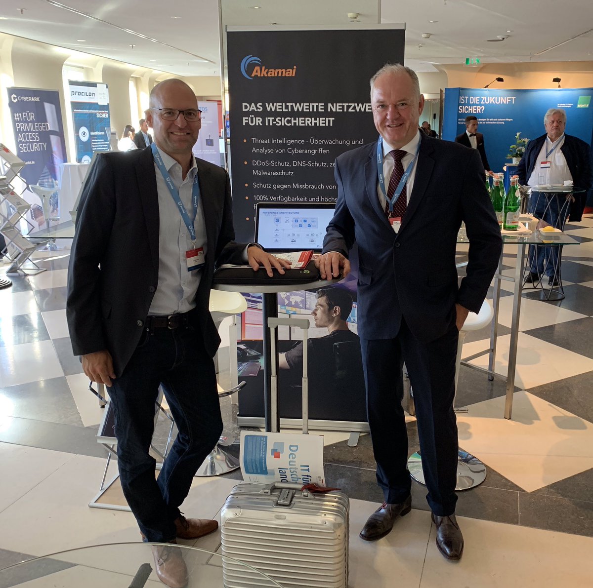 <a href="/Akamai/">Akamai Technologies</a> auf der #PITS2019 in Berlin. Cybersicherheit ist uns wichtig, insbesondere im öffentlichen Dienst. Wir sehen uns im Adlon.