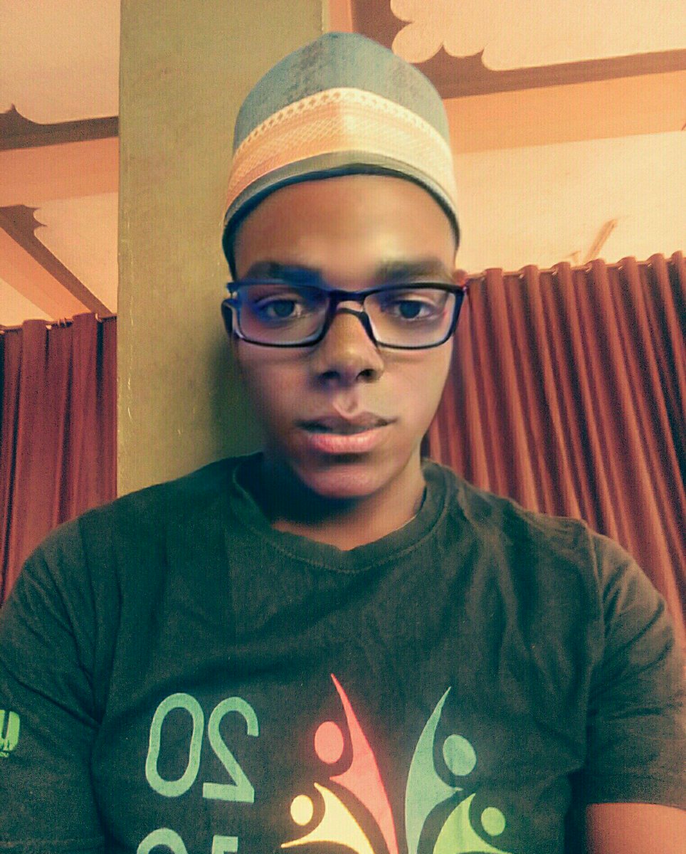 akram_twist's tweet photo. Being a good person is like being a goalkeeper no matter how many goals u save some people will remember only the one that u missed https://t.co/i86UWUxXfP
