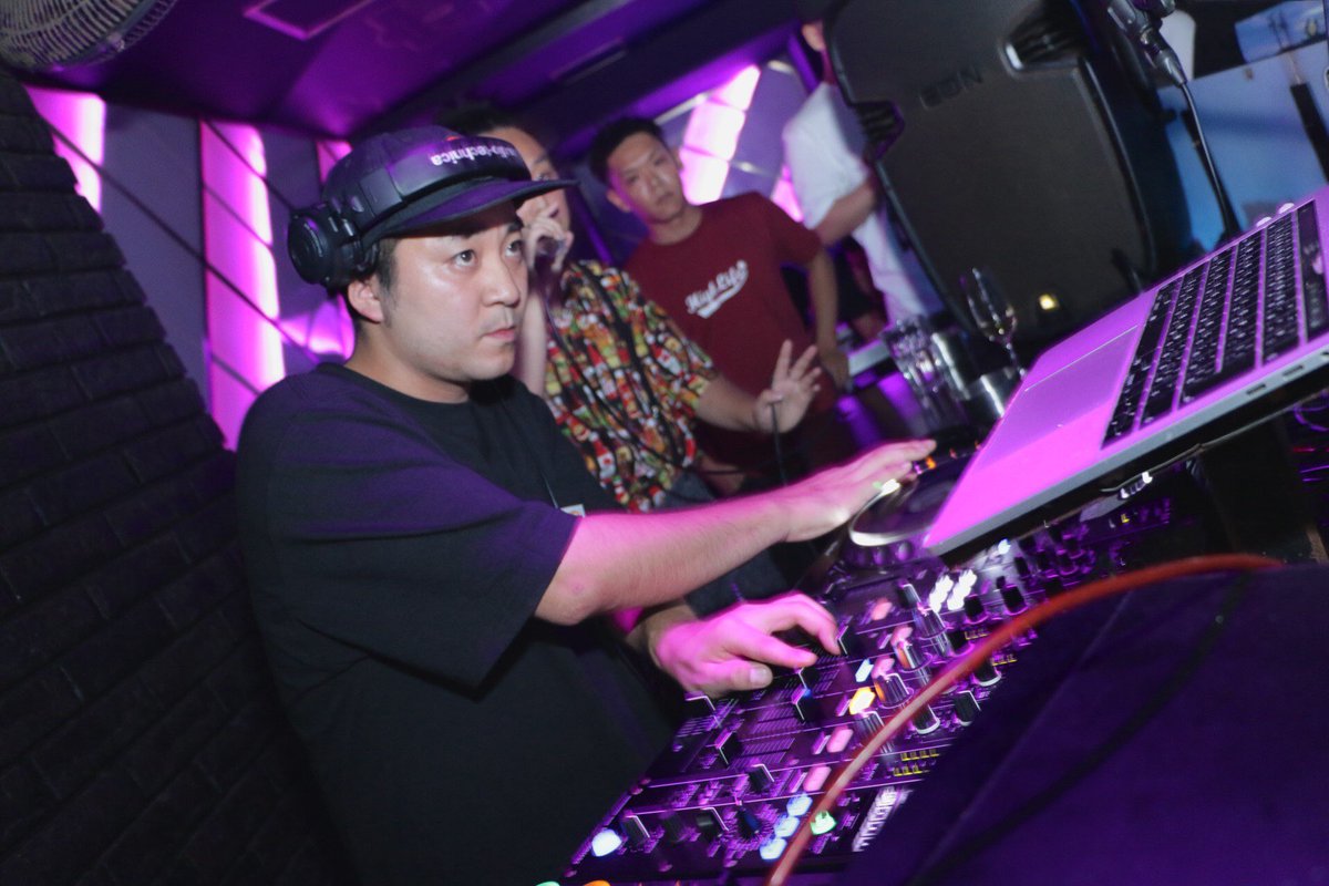 WAYUP_SUNDAY's tweet photo. 昨夜の #WAYUP_SUNDAY @GHOSTosaka にお越し頂いたお客様ありがとうございます🙇
ラストまで盛り上がりまくりでした🙌
次回は、9月8日（日）の開催ですので、宜しくお願い致します🙌
毎週日曜日はGHOSTでお待ちしております🎉
昨夜のParty Snap!! https://t.co/KlPMQApYQz