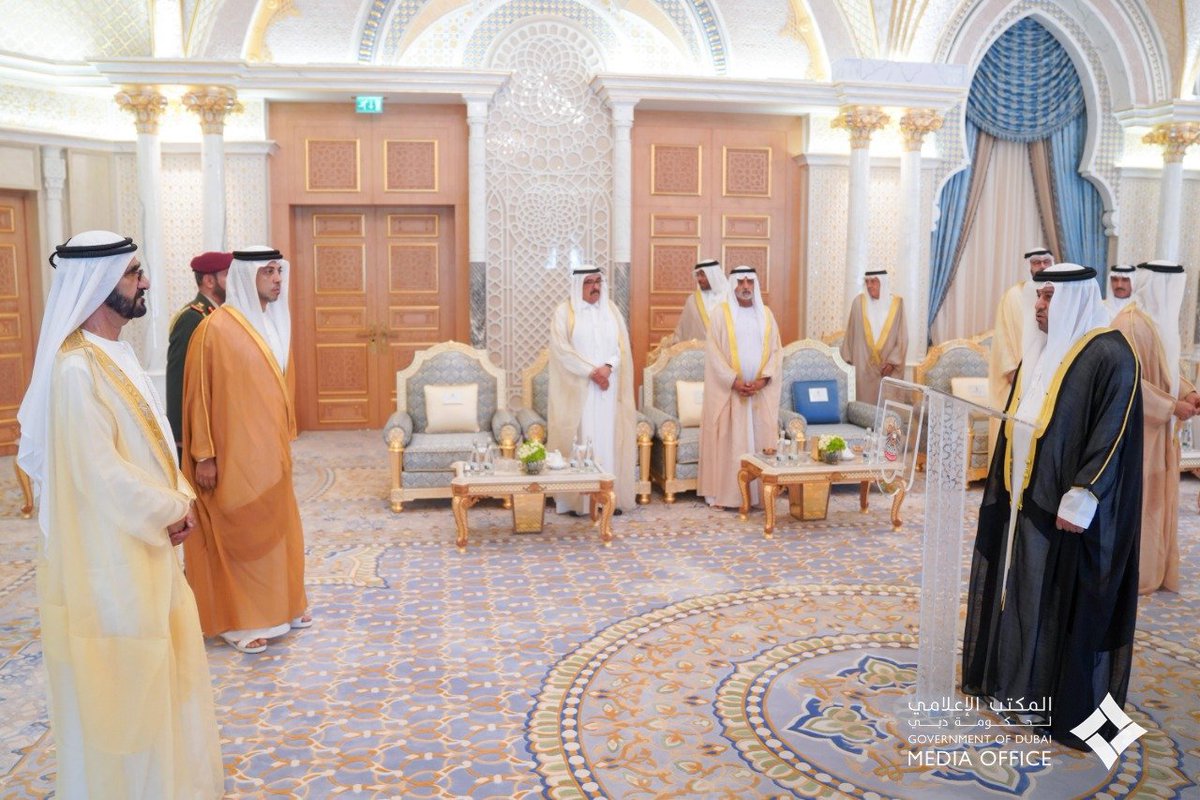 DXBMediaOffice's tweet photo. أمام محمد بن راشد .. سفيران يؤديان اليمين القانونية وسموه يتسلم أوراق اعتماد عدد من سفراء الدول الصديقة
https://t.co/7XfgFZ4ZAo https://t.co/KRd79Q1VZf