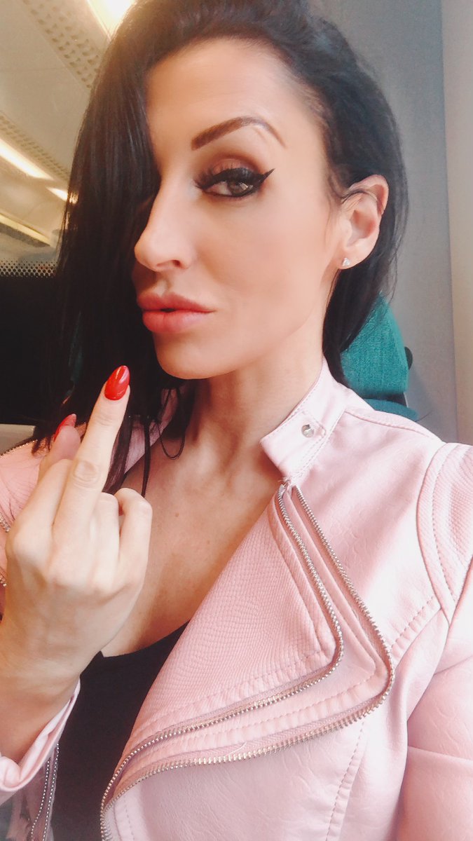 MistressDeee's tweet photo. https://t.co/fsyo2RKktf