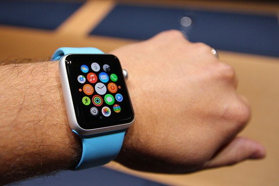 ResearchNester's tweet photo. Smart clock market is is Anticipated to Reach at a CAGR of 26% by 2027. The market can be attributed to growing technological advancements &amp; the notable features provided by these devices. https://t.co/3dCIqArUzd 
#SmartClocks #clocks #electronicsindustry #ArtificialIntelligence https://t.co/K7deysGJpF