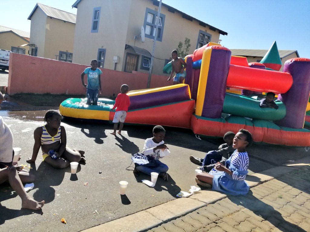 book_ibhoni's tweet photo. The day ended with jumping castles, water slide to welcome #SpringDay2019 https://t.co/c8WjiVvX9f