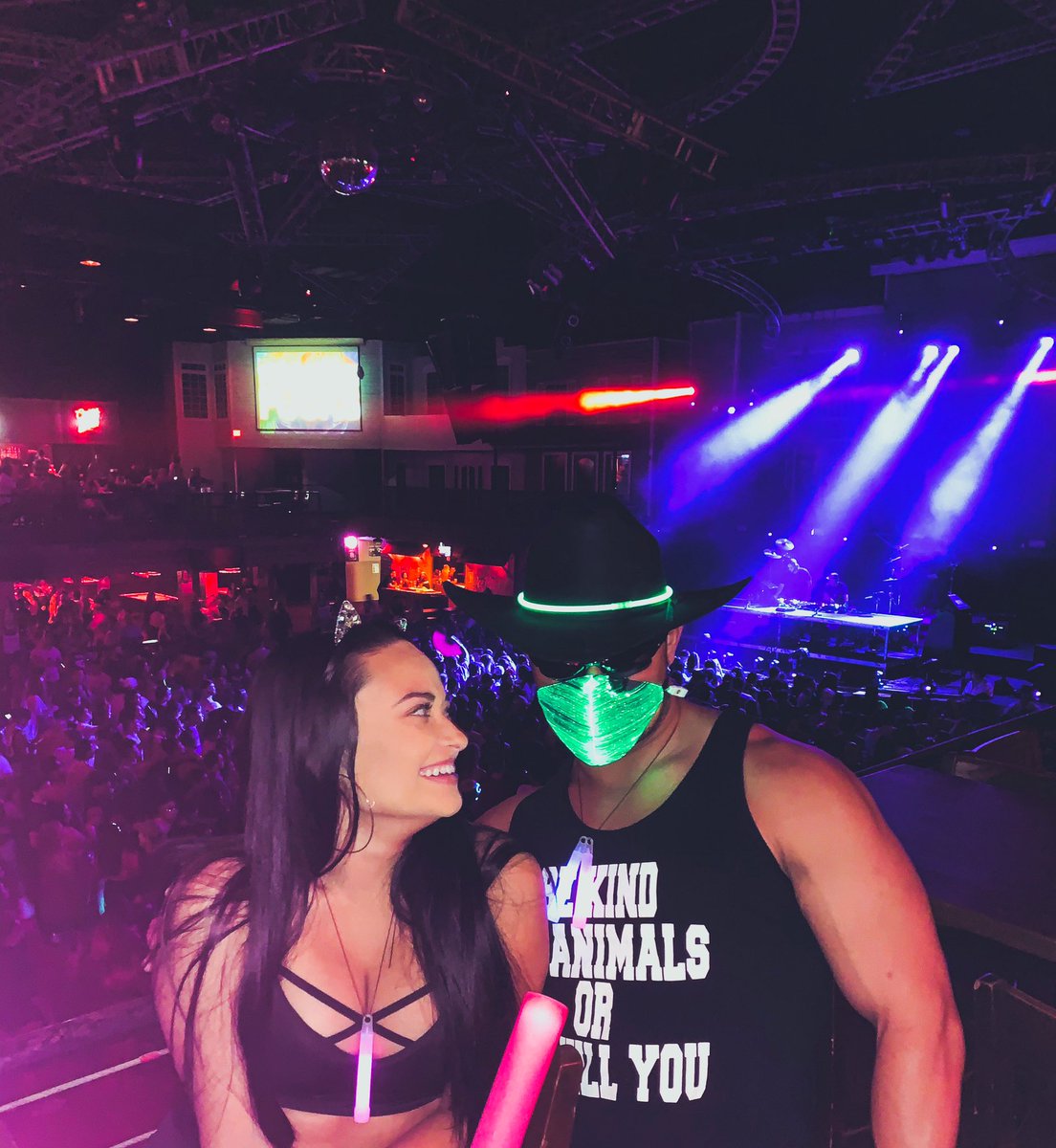 SaucedaVeronica's tweet photo. Weβve been promoted to rave parents π #babysfirstrave https://t.co/tmwmldGkzT