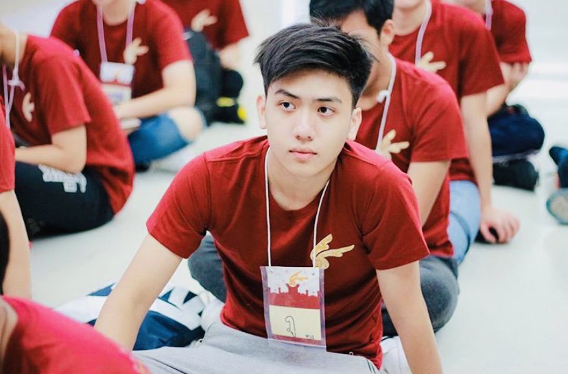 doctorcuteboy's tweet photo. - หมอภู แพทย์ TU - 
#หมอหล่อบอกต่อด้วย 👨🏻‍⚕️
#doctorcuteboy 💉💊
#ใครอยากป่วยยกมือขึ้น 😷
cr : @pparinp https://t.co/ImtBwTrZQM