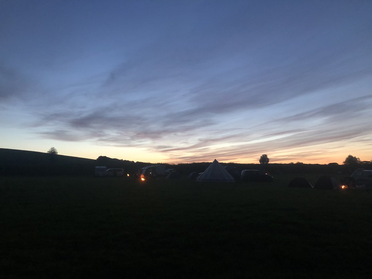 MeonsideCamping's tweet photo. And just like that, our 2019 season is over 😢 #EastMeon #camping #campsite #MeonValley #Hampshire #SouthDowns #overandout  #summer19 https://t.co/zZ6Z5RxWKG
