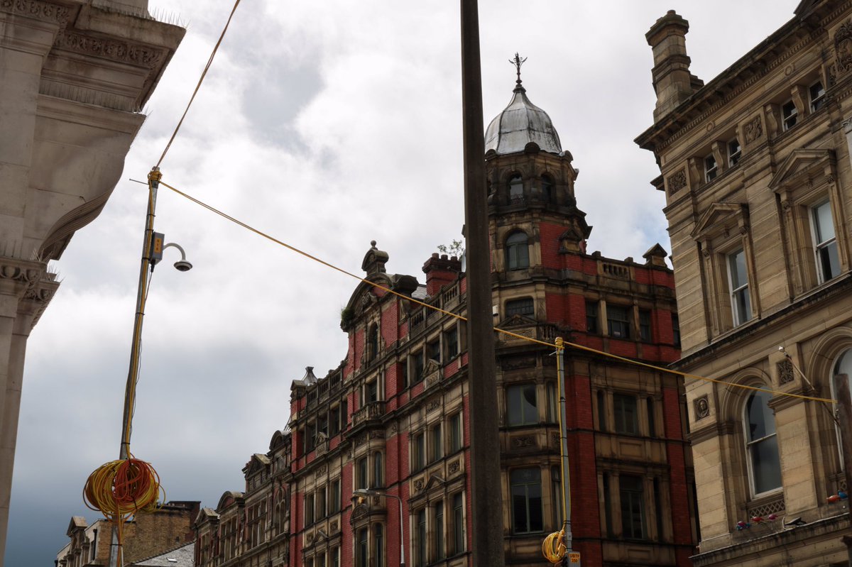 frantasdaddario's tweet image. liverpool&apos;s architecture;

// #frantasticmonday
@connorfranta //