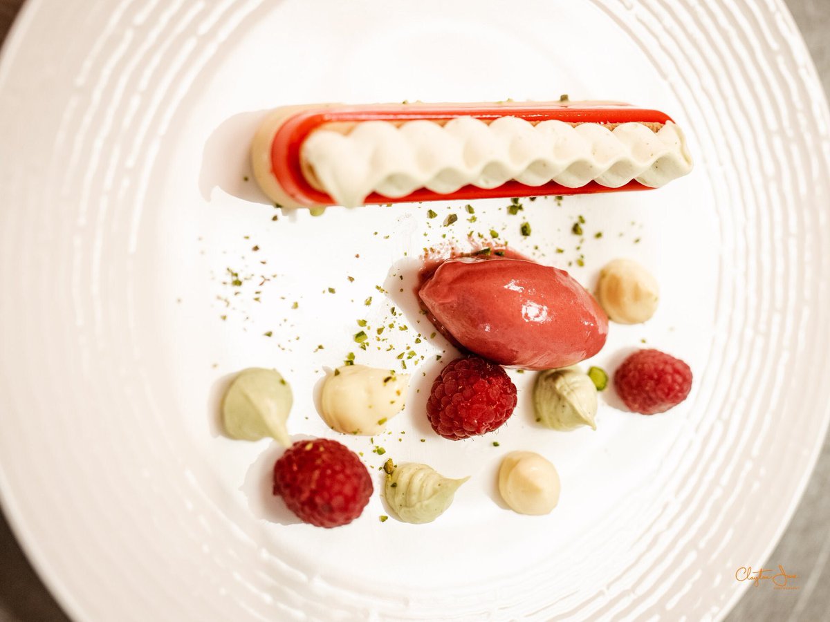 Best collection from <a href="/Feast_Taunton/">Feast Taunton</a>, what an AMAZING local event showcasing all that is best about food in the South West! 📸 A top event for foodies in the area - well done to everyone involved! #MyFeast19 

<a href="/liamofinnegan/">Liam Finnegan</a> <a href="/castletaunton/">The Castle at Taunton</a> <a href="/TheNewBrazz/">BRAZZ</a> <a href="/visit_taunton/">Visit Taunton</a> <a href="/ToneNews_TA/">Tauntons Tone News</a>