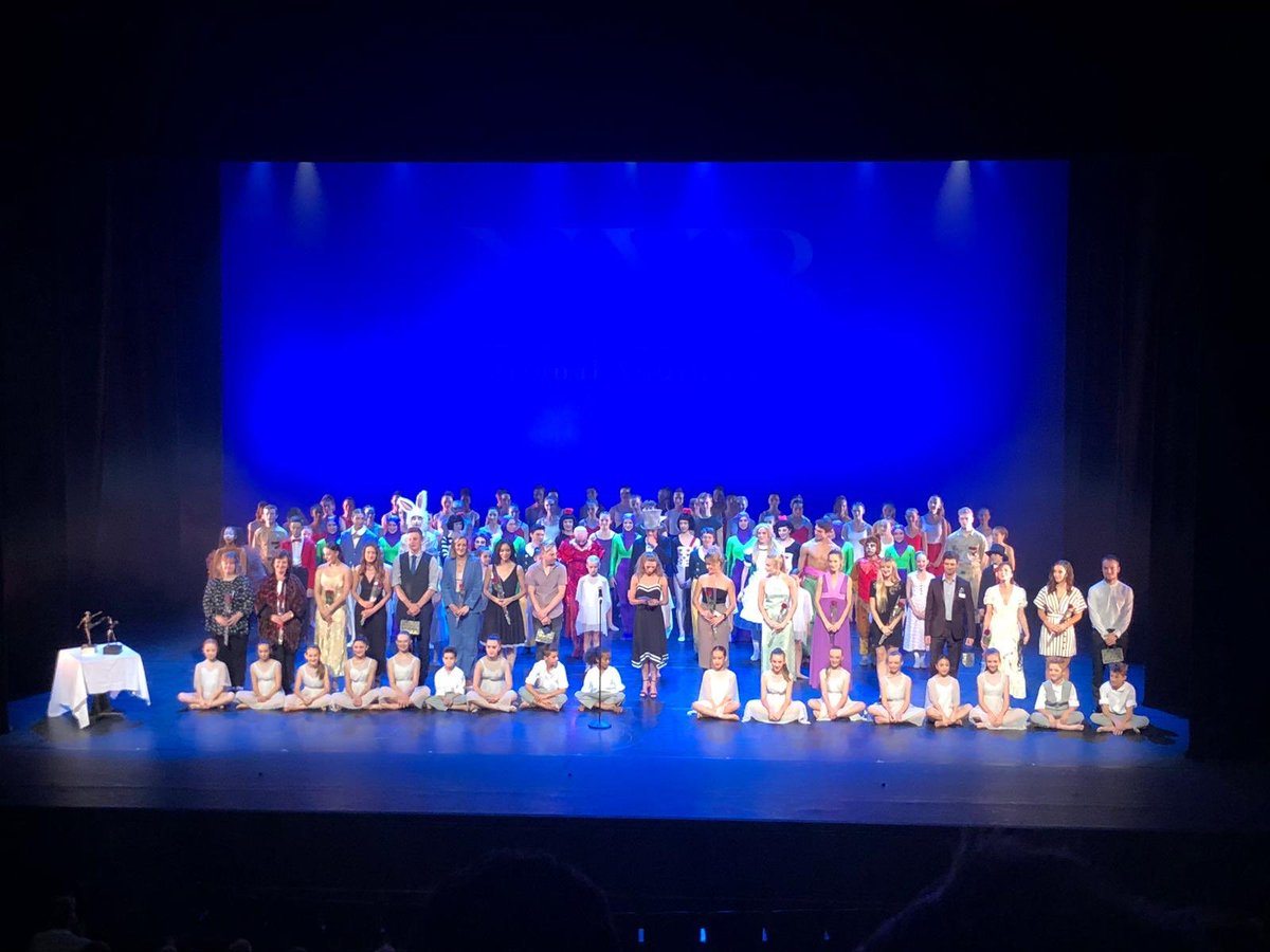 Wow what a night! A huge Congratulations to everyone <a href="/NYBofGB/">NationalYouthBallet</a> - Massive thank you to <a href="/Liam_Scarlett/">Liam Scarlett</a> for taking the time to present our awards &amp; to audience members, patrons, trustees and supporters without whom it couldn’t have happened 💙