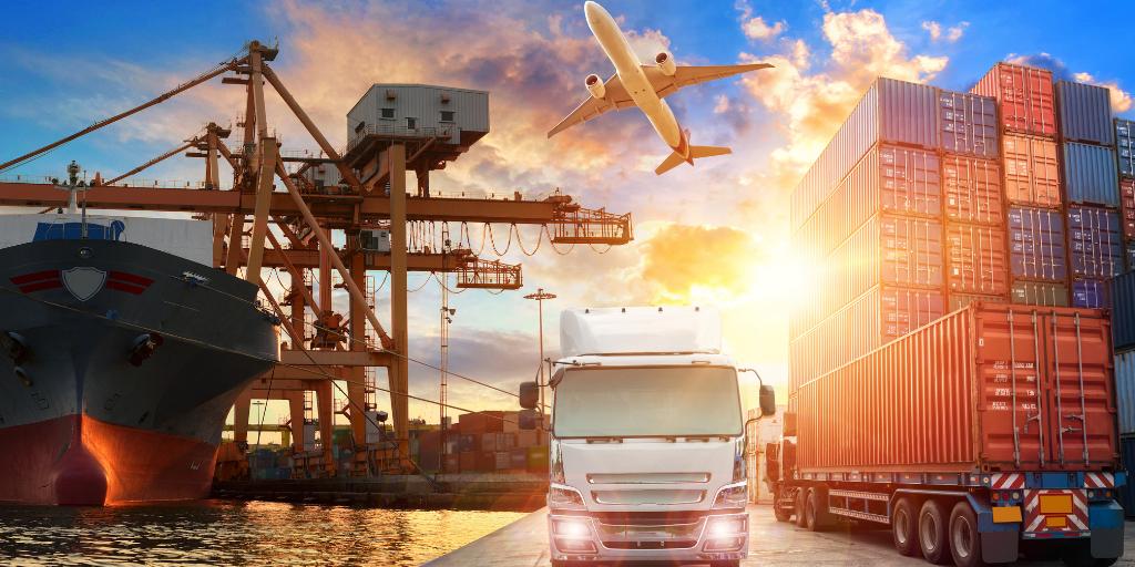 LogisticsUKNews's tweet photo. Today @newsfromfta and a coalition of other organisations have written to @sajidjavid urging him to #FixTheLevy - broadening the apprenticeship levy into a flexible training levy which will benefit workers, employers and the economy.
Read the full story: https://t.co/6dvlydjhQj https://t.co/Nzq26iJ7bS