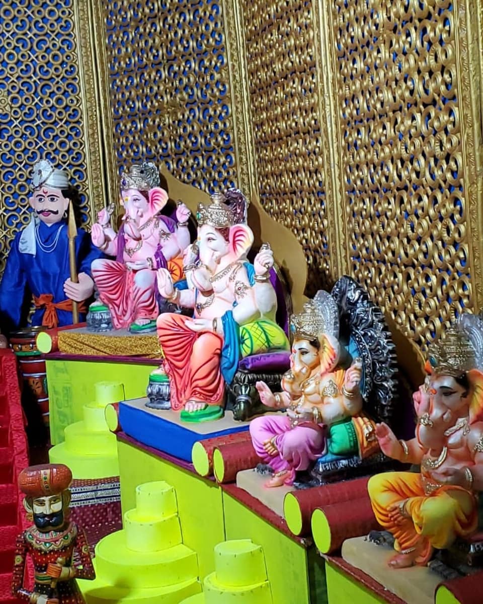 ANILJOSHI2102's tweet photo. Ganesh bhagavan stapana at sri nikhildham bodhan on 2-09-2019 on the occasion of vinayaka chaviti. https://t.co/2hnAYbupsH