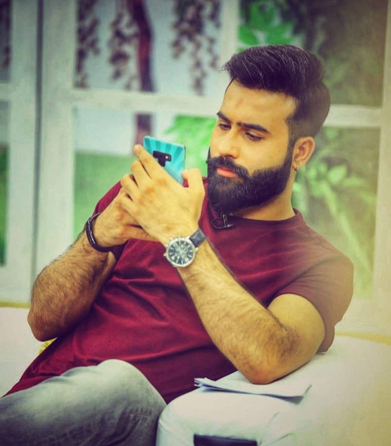 mFaizansk's tweet photo. During Breaks.
#SalamZindagi #ARYZindagi #MorningShow #MorningMotivation #FaizanShaikh #DuringBreaks #PhoneCheck #RozKiTasveer #TheDailyPicture
Picture Courtesy: @auphotography_usama https://t.co/LQS7UNIObh