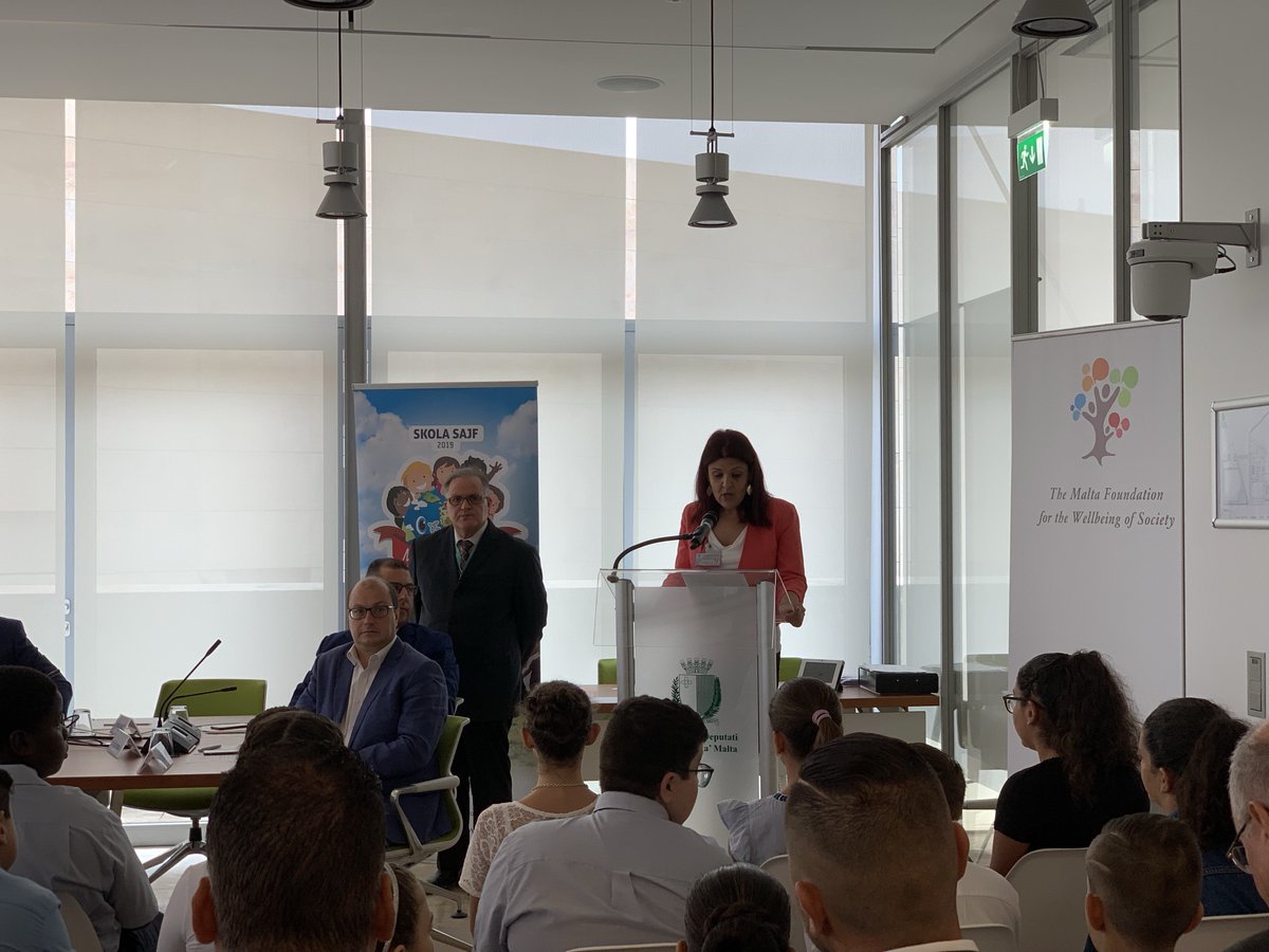 Bħalissa: Skolasajf fil-Parlament 2019 dwar il-Miri għall-Iżvilupp Sostenibbli. Segwi b’mod dirett fuq l-istazzjon televżiv tal-Parlament