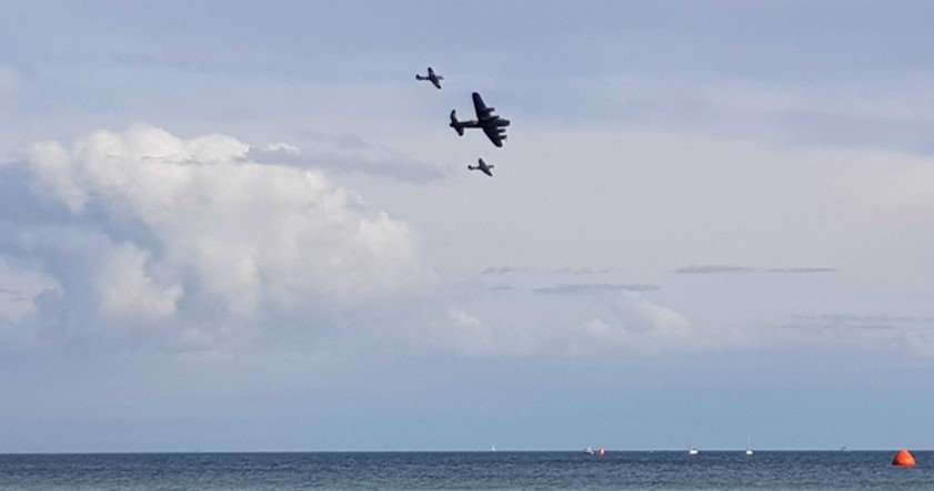 sflakesoftware's tweet image. Some great pics from the Snowflake Software team who enjoyed the #bournemouthairfestival this weekend! Check out the NOTAM issued for the event - Easy visualisation is just one benefit of accessing this information from 
@LaminarData
 #avgeek #aviation #data