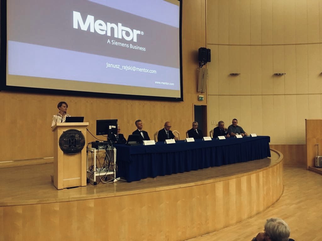 MRiTGOVPL's tweet photo. #Poznań gospodarzem tegorocznej #LCM19. 1. raz konf. odbywa się w Polsce 💬 E-odpady to problem globalny. Każdego roku produkujemy ich ok. 40 mln ton. #PL aktywnie uczestniczy w pracach #KE dot. opracowania standardów obliczania śladu środowiskowego różnych produktów: @JEmilewicz https://t.co/i25Gzr1k2Z