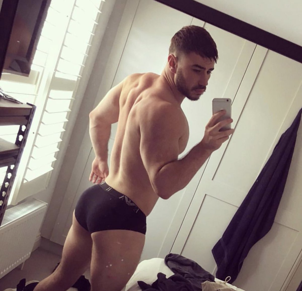 If this gets 500 retweets I’ll choose ten of you for free Onlyfans trials 😉 with hot new Duo content coming this week too! 
Onlyfans.com/coreyblimey