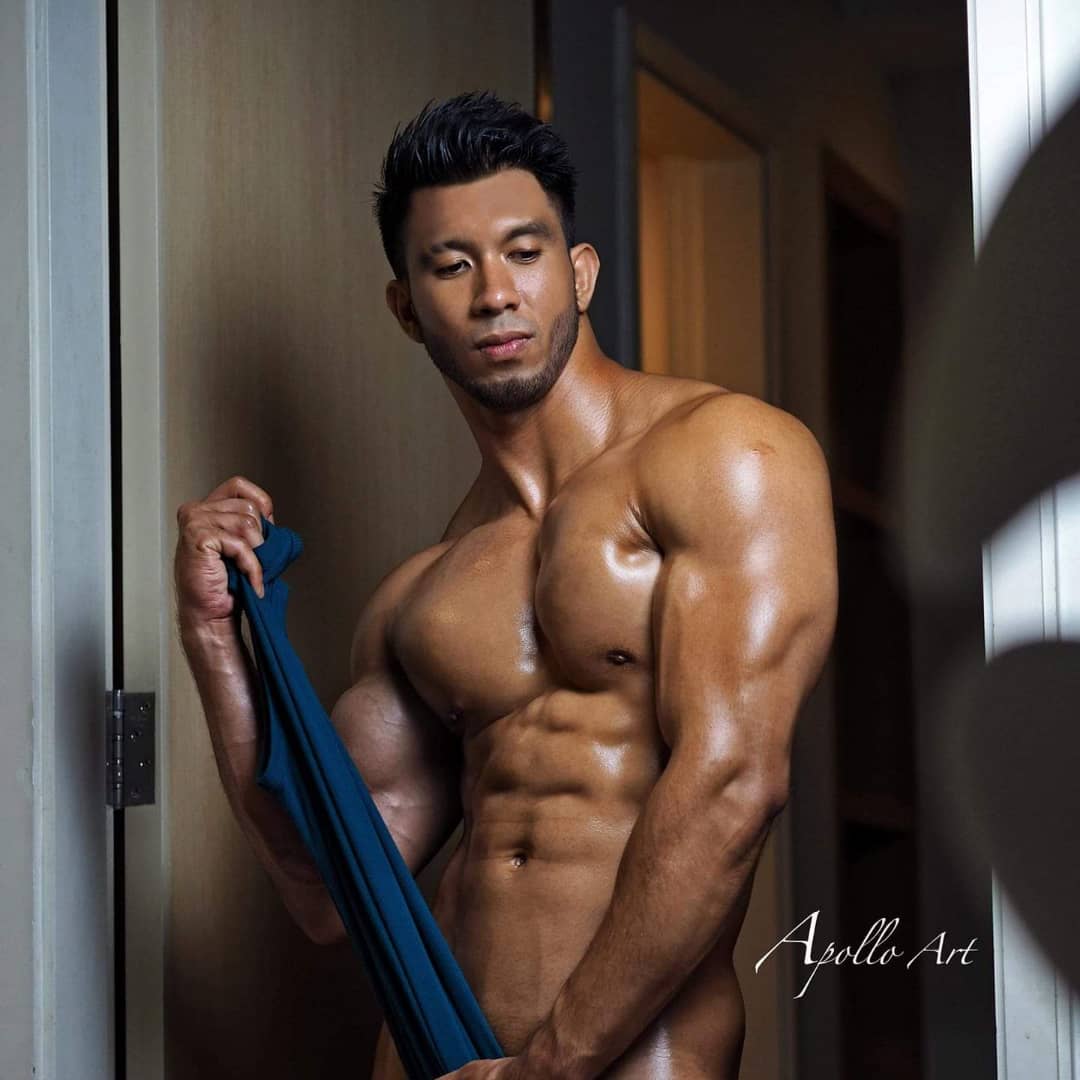 AriefOmar3's tweet photo. Brogras collection
Mr.Muscle Hunk
Picture courtesy by #Apolloart
Visit my wechat 🆔 ariefzelan
Visit my IG @Brogras
For more sexy muscle hunk collection https://t.co/rXlbv65ELm